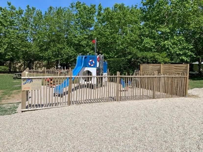 Camping Les Maraises Saint-Martin-de-Ré Zewnętrze zdjęcie